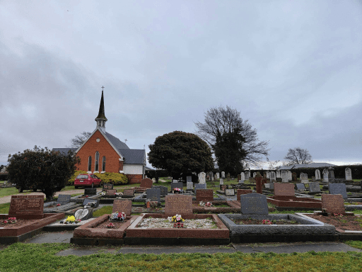 Holy Trinity, Cressy