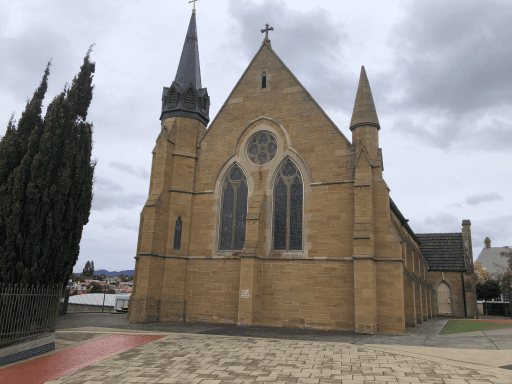 Sacred Heart, New Town - image 6