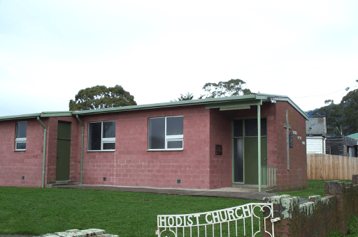 Caveside Uniting Church, Caveside - image 2