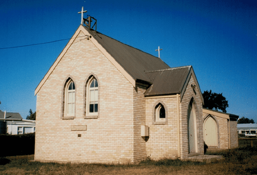 St Oswald's, Tunbridge - image 7
