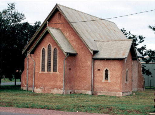 St Andrew's, Epping