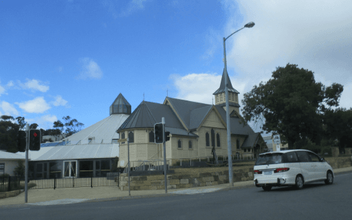 St Clement's, Kingston - image 2