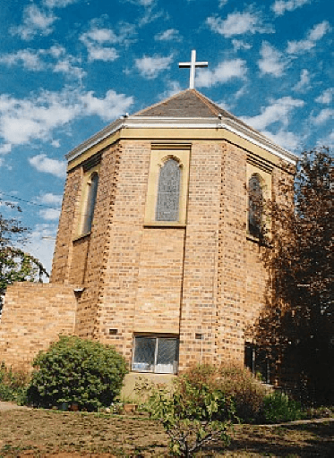 St Aidan's, East Launceston - image 3