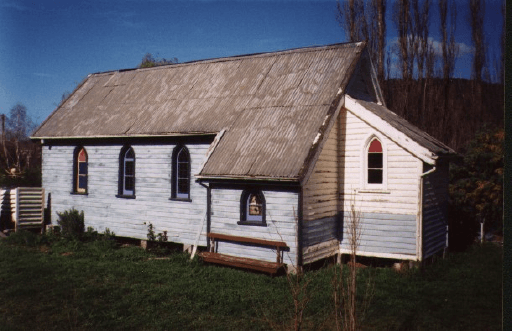St John's, Magra - image 2