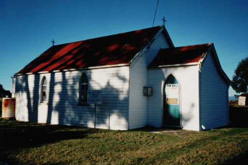 St David's, Selbourne - image 3