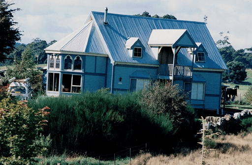 St Columba's, Mole Creek