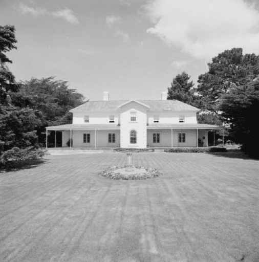 Ellenthorpe Hall viewed from gardens, Ross, Tasmania, Wes Stacey, National Library of Australia