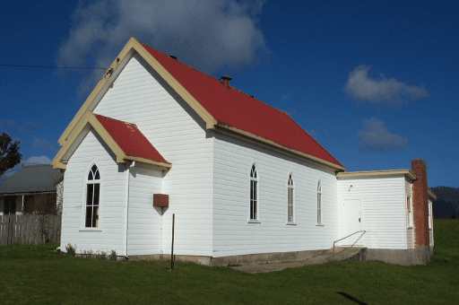 St Andrew's, Legerwood - image 4