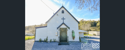 Peter Lees Real Estate photograph