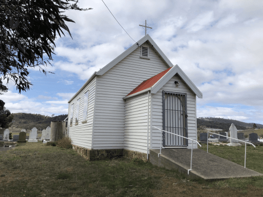 St Thomas', Tea Tree - image 7