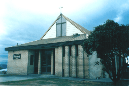 Church of the Holy Cross, Ravenswood - image 4