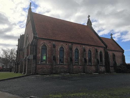 St Luke's, Latrobe - image 3