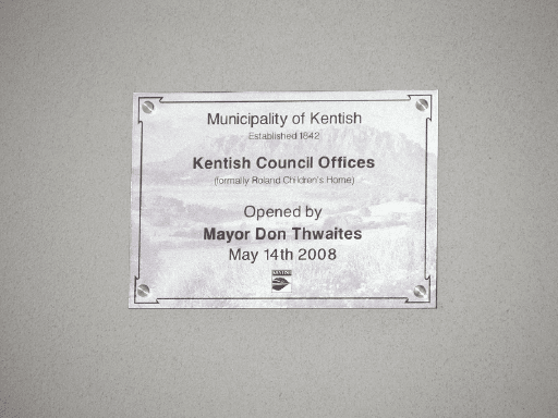 Plaque on the Kentish Council Offices, c2013