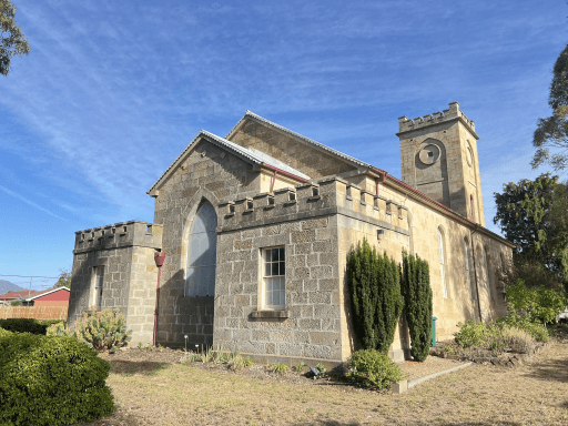 St Luke's, Richmond