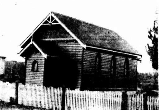 Mercury newspaper, 1932. G. Farrow, photo