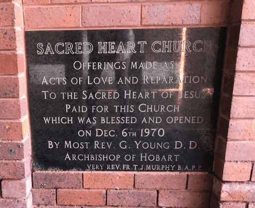 Sacred Heart Church, Newstead - image 6